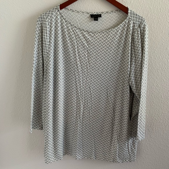 J. Jill Tops - J. Jill Wearever Collection Black Line Top | L